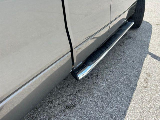 used 2014 Ford F-150 car, priced at $15,000