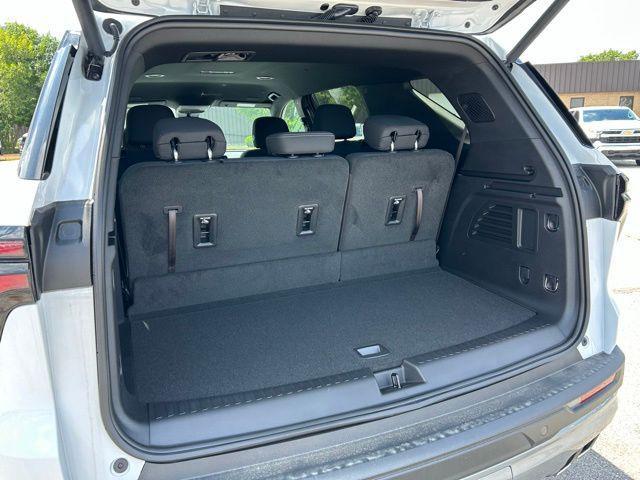 new 2025 Chevrolet Traverse car, priced at $44,245