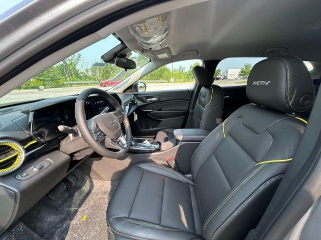 new 2025 Chevrolet Trax car, priced at $26,690