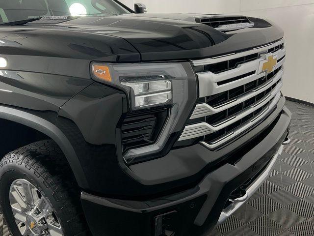 used 2024 Chevrolet Silverado 3500 car, priced at $67,920