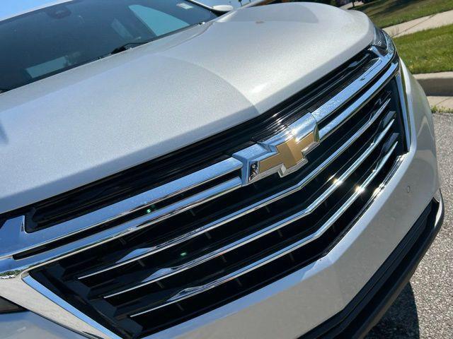 used 2022 Chevrolet Equinox car, priced at $26,691