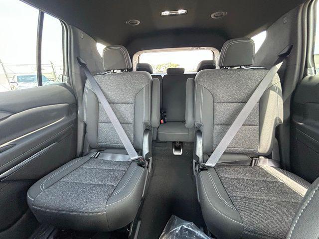 new 2025 Chevrolet Traverse car, priced at $44,245