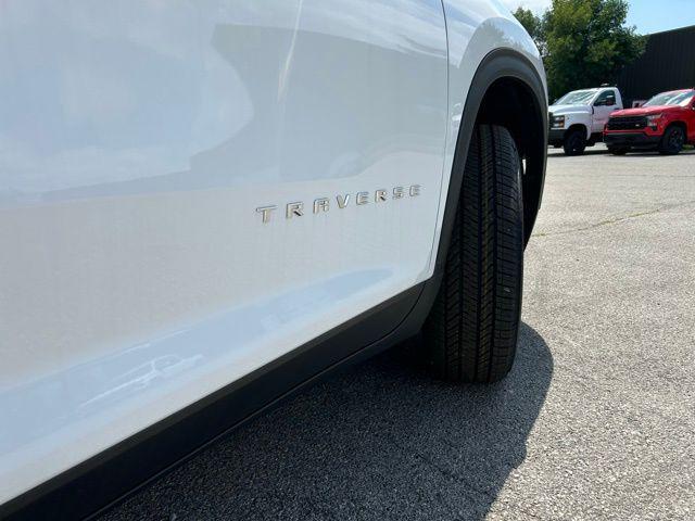 new 2025 Chevrolet Traverse car, priced at $44,245