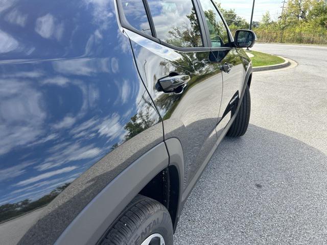 new 2025 Chevrolet Equinox car, priced at $34,325