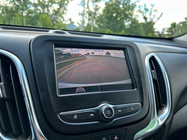 used 2022 Chevrolet Equinox car, priced at $22,543