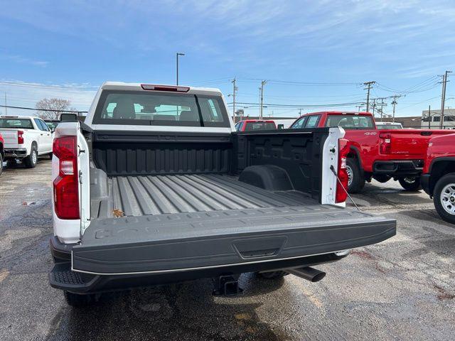new 2024 Chevrolet Silverado 2500 car, priced at $49,702