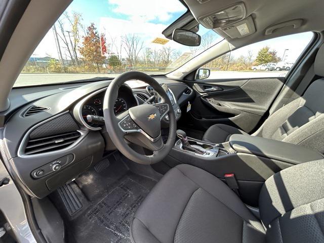 new 2025 Chevrolet Malibu car, priced at $28,245