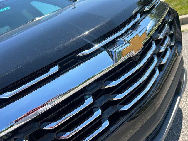 new 2026 Chevrolet Equinox car, priced at $34,990
