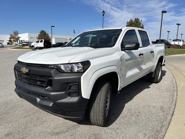 new 2024 Chevrolet Colorado car, priced at $37,075