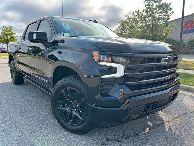 new 2025 Chevrolet Silverado 1500 car, priced at $71,605