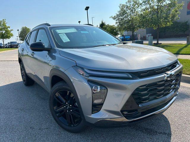 new 2025 Chevrolet Trax car, priced at $27,585