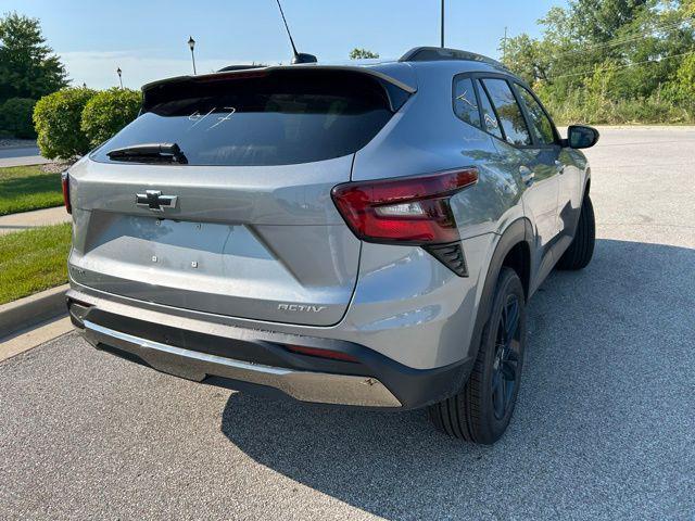 new 2025 Chevrolet Trax car, priced at $27,585