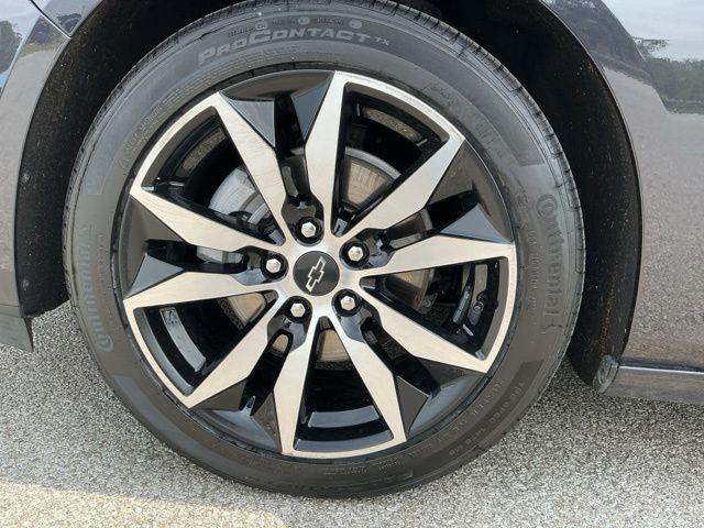 used 2022 Chevrolet Malibu car, priced at $20,874