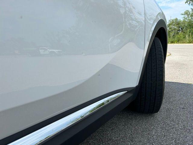 used 2022 Buick Envision car, priced at $22,999