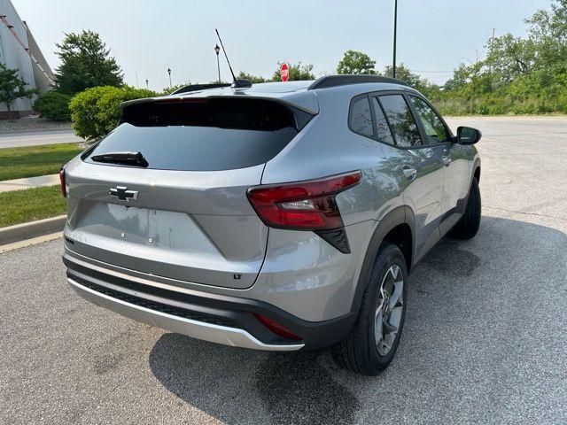 new 2025 Chevrolet Trax car