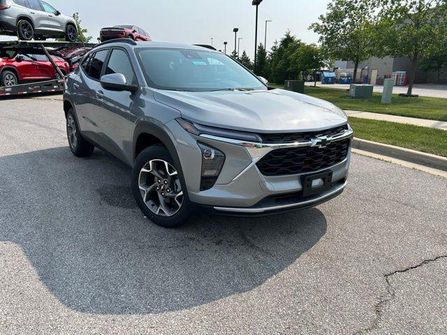 new 2025 Chevrolet Trax car