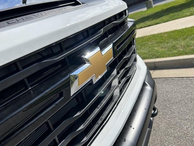 new 2025 Chevrolet Silverado 2500 car, priced at $52,880