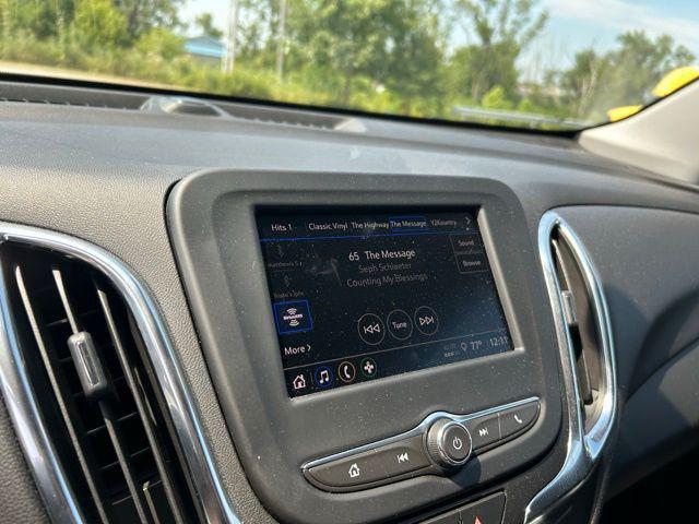 used 2022 Chevrolet Equinox car, priced at $23,458