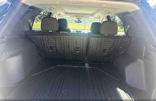 used 2022 Chevrolet Equinox car, priced at $24,624