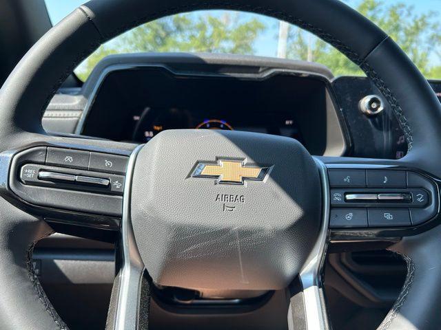new 2025 Chevrolet Colorado car, priced at $43,840