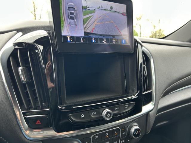 used 2023 Chevrolet Traverse car, priced at $37,336