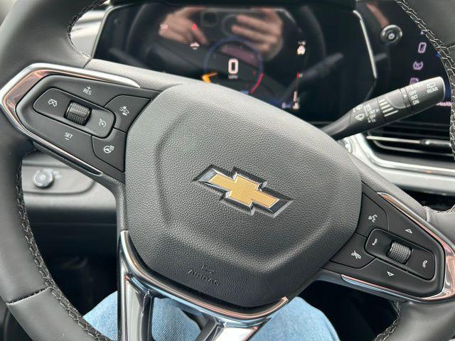 new 2025 Chevrolet Trax car, priced at $25,485