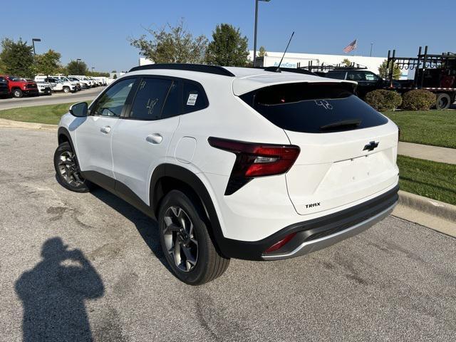 new 2025 Chevrolet Trax car