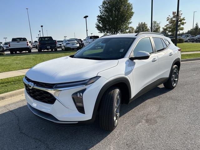 new 2025 Chevrolet Trax car