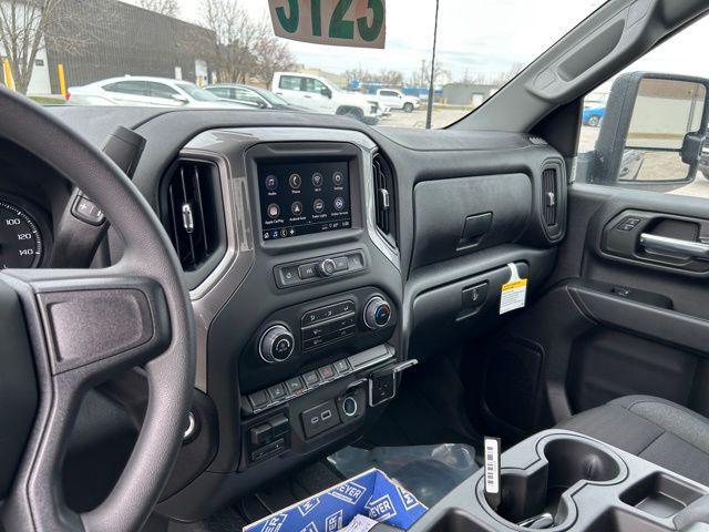 new 2024 Chevrolet Silverado 2500 car, priced at $53,979