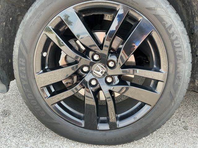 used 2016 Honda Pilot car, priced at $17,414
