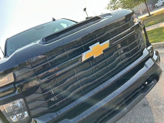 used 2024 Chevrolet Silverado 2500 car, priced at $51,203
