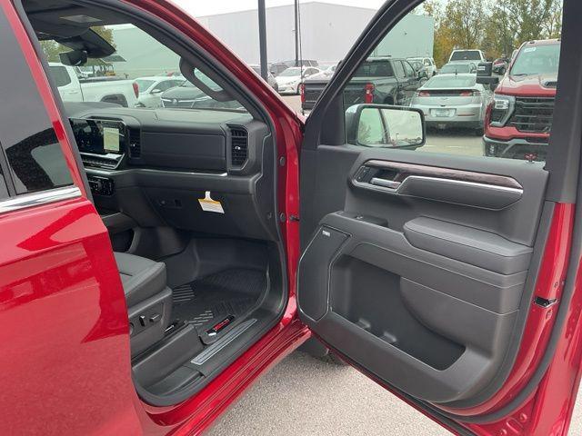 new 2026 Chevrolet Silverado 1500 car, priced at $70,010