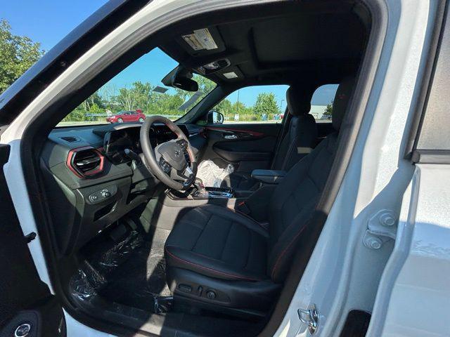 new 2026 Chevrolet TrailBlazer car, priced at $35,320