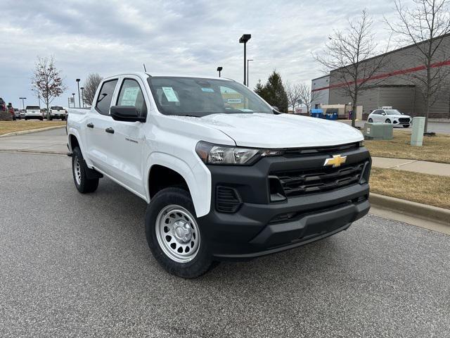 new 2025 Chevrolet Colorado car, priced at $33,495