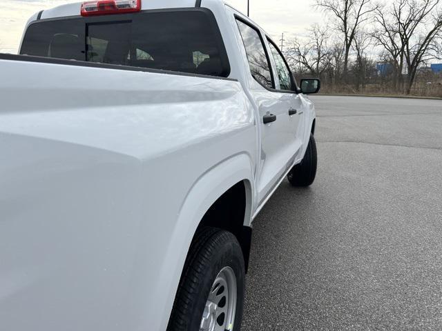 new 2025 Chevrolet Colorado car, priced at $33,495