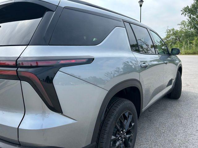new 2025 Chevrolet Traverse car, priced at $42,480