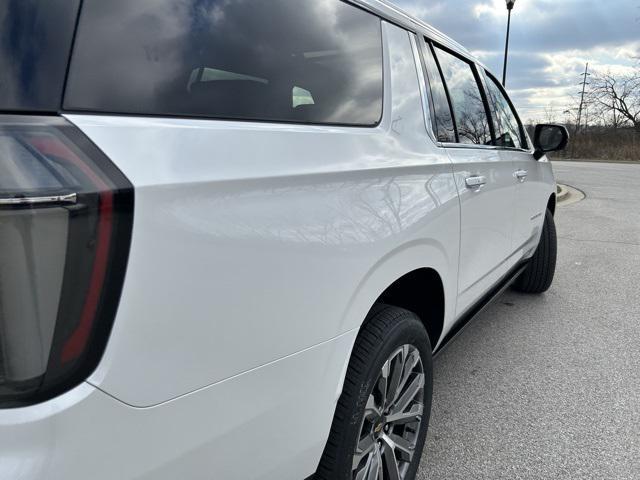 new 2025 Chevrolet Suburban car, priced at $91,700