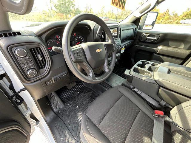 new 2024 Chevrolet Silverado 2500 car, priced at $52,106