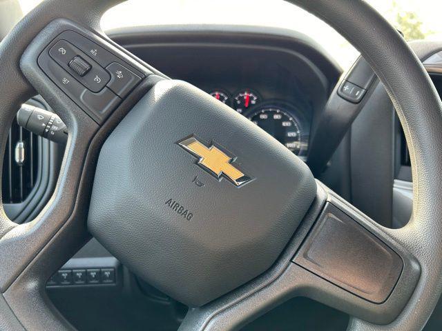 new 2024 Chevrolet Silverado 2500 car, priced at $52,106
