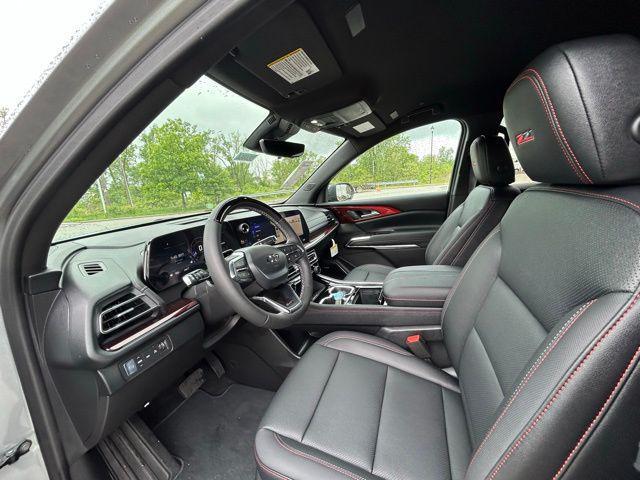 new 2025 Chevrolet Traverse car, priced at $53,205
