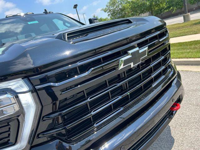 new 2025 Chevrolet Silverado 2500 car, priced at $69,590