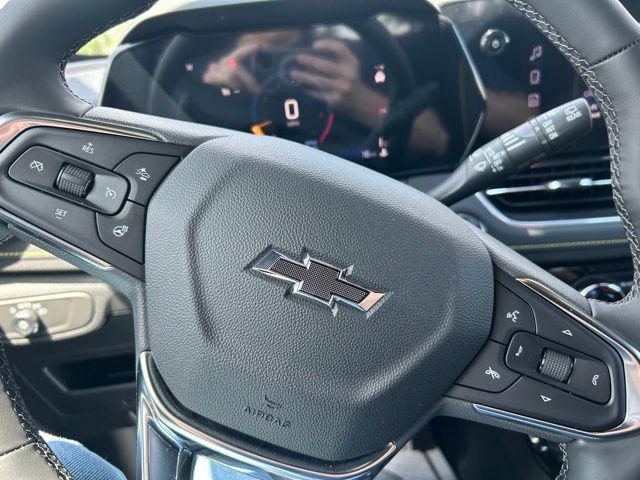 new 2025 Chevrolet TrailBlazer car, priced at $32,830