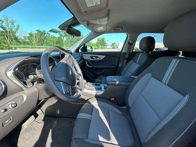 new 2025 Chevrolet Blazer car, priced at $34,320