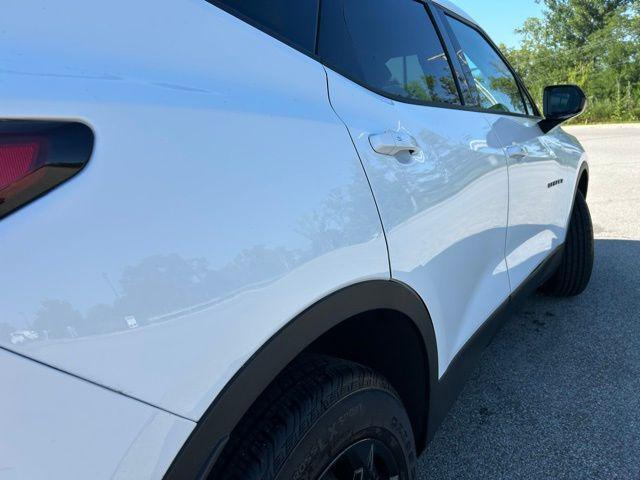 new 2025 Chevrolet Blazer car, priced at $34,320