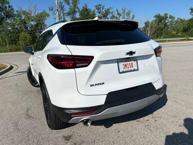 new 2025 Chevrolet Blazer car, priced at $34,320