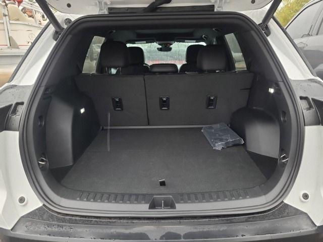 used 2025 Chevrolet Equinox car, priced at $27,956