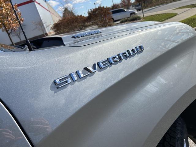 new 2025 Chevrolet Silverado 1500 car, priced at $52,395