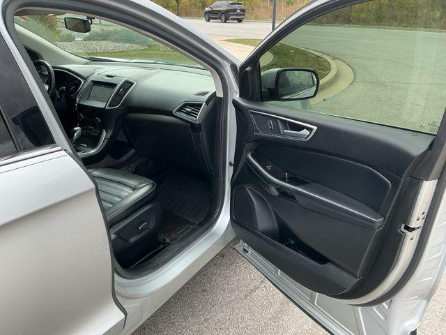 used 2017 Ford Edge car, priced at $13,252