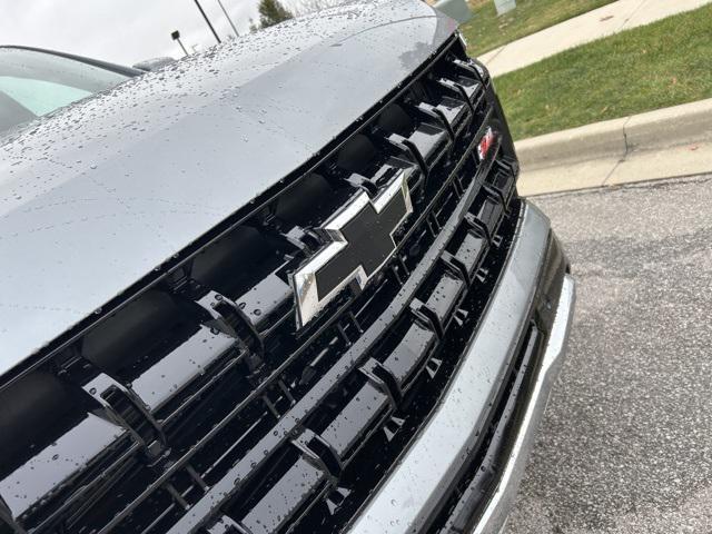 new 2025 Chevrolet Suburban car, priced at $77,625