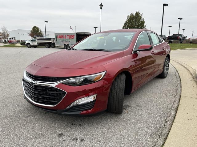 new 2025 Chevrolet Malibu car, priced at $28,740